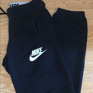 NIKE sweatpants ‼️